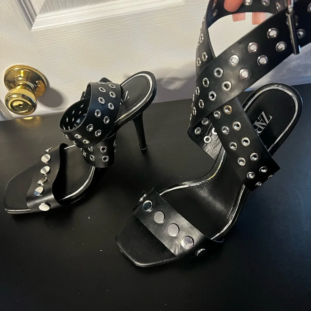 ZARA heels - Picture 2 of 2